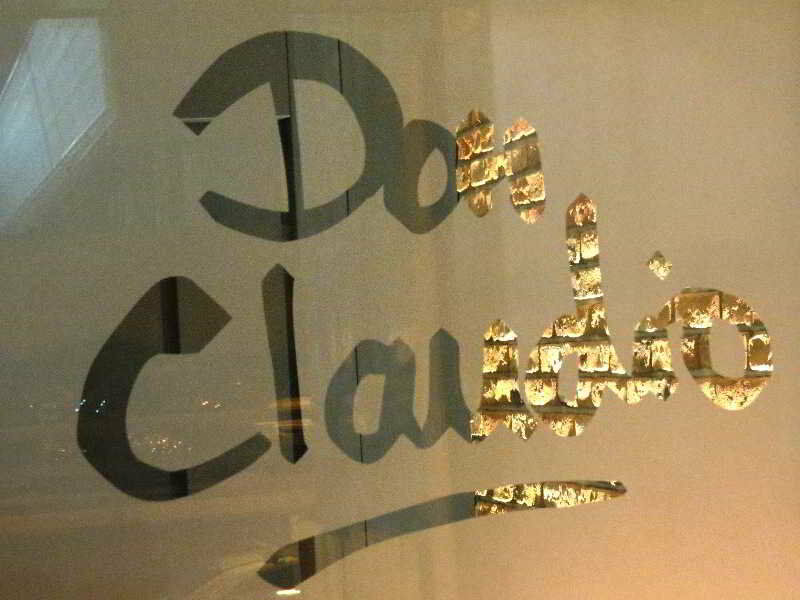 Pension Don Claudio Bilbao Exterior photo